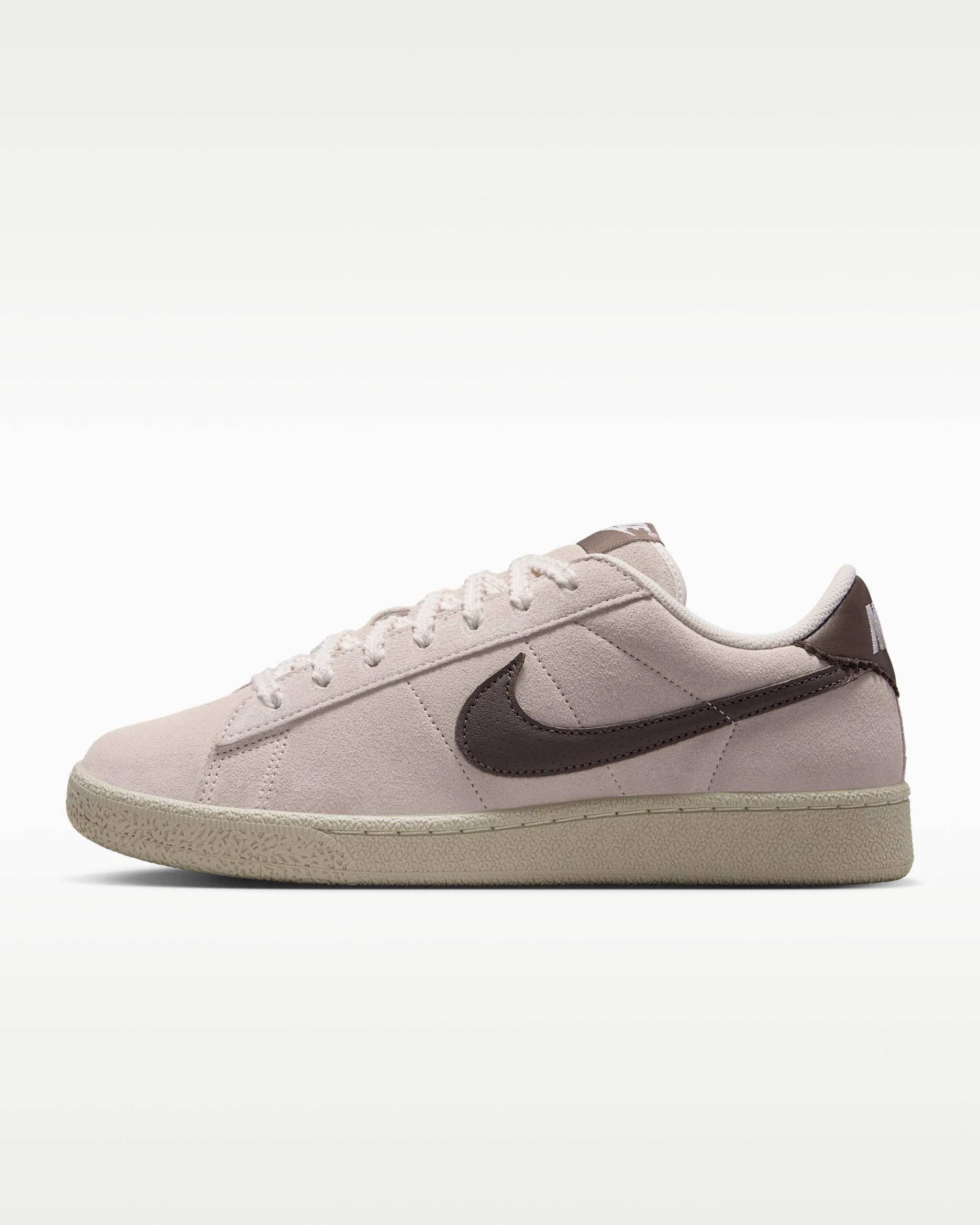 Nike Tennis Classic Women's Shoes. Nike SE